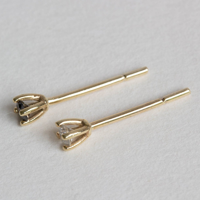 Diamond 4 Claw Stud