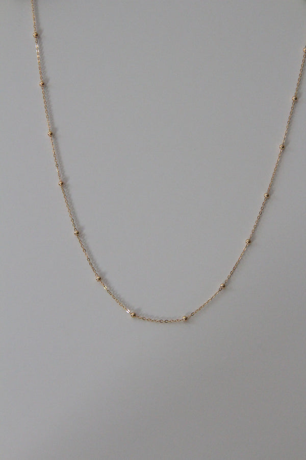 Beaded chain necklace