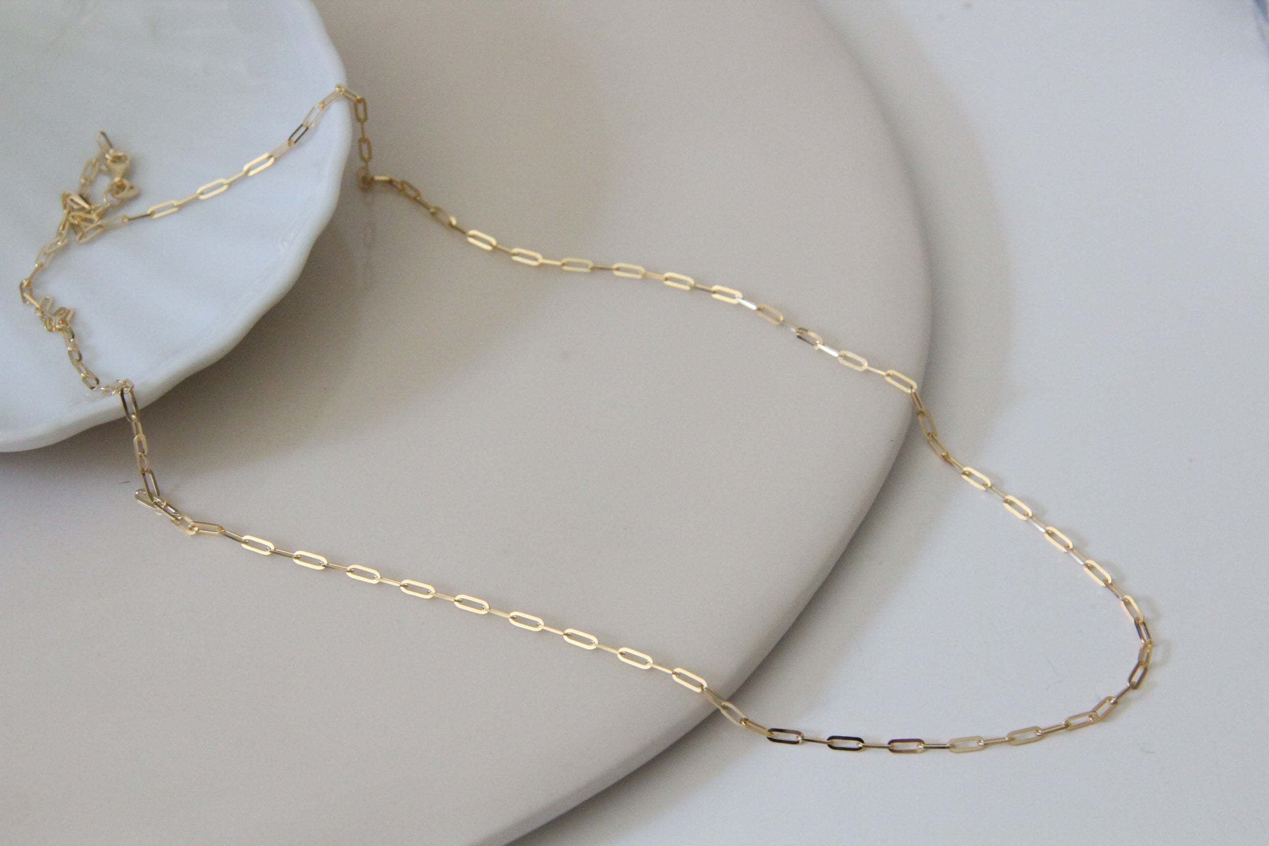 Thin Paperclip chain necklace