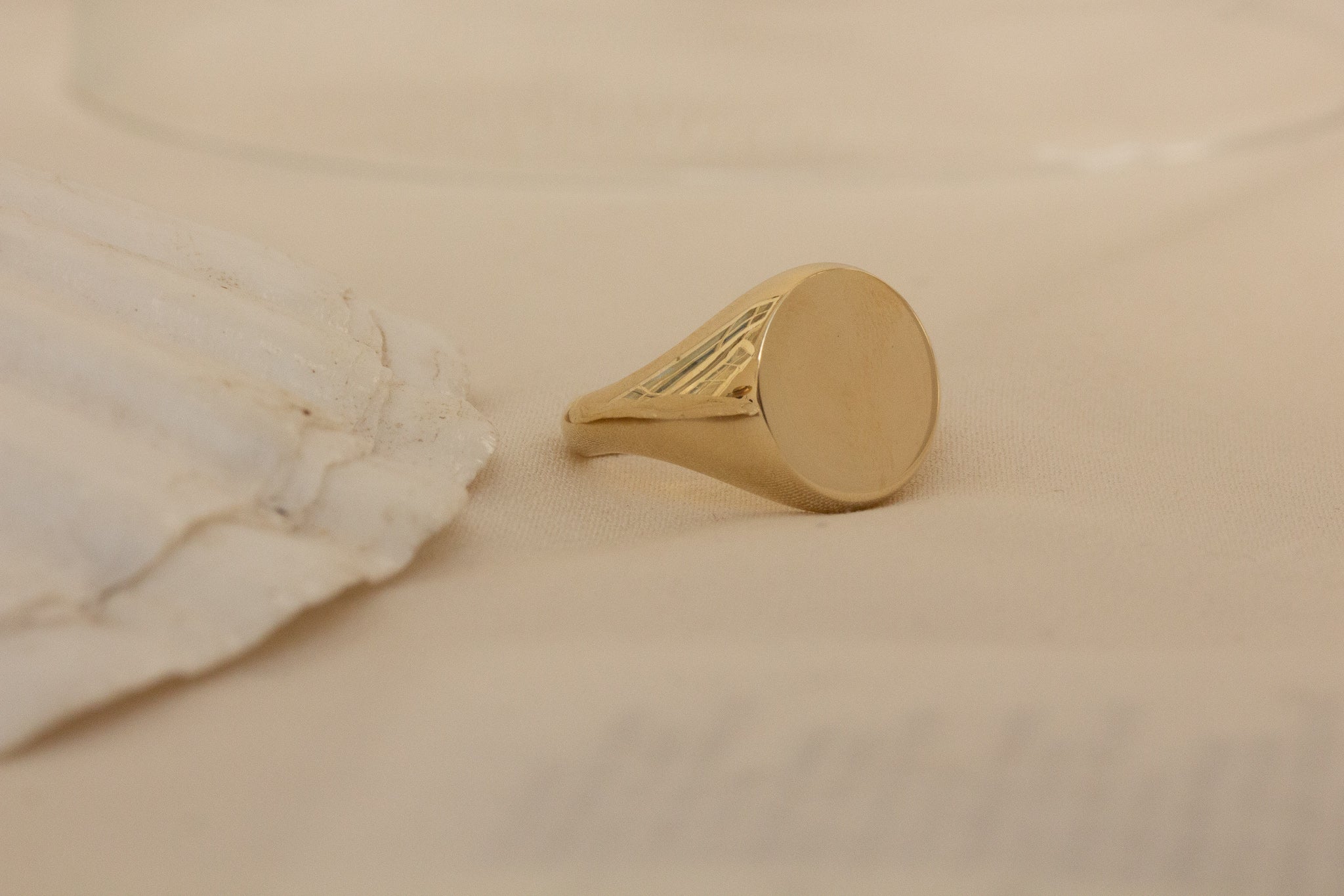 Ladies Classic Signet
